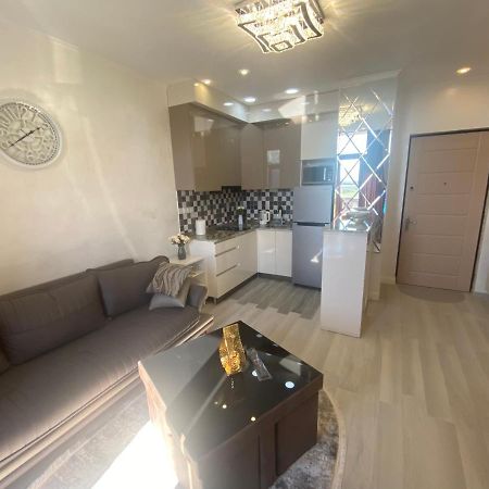 Jasmine Apartment In New Bulvar Batumi Eksteriør bilde