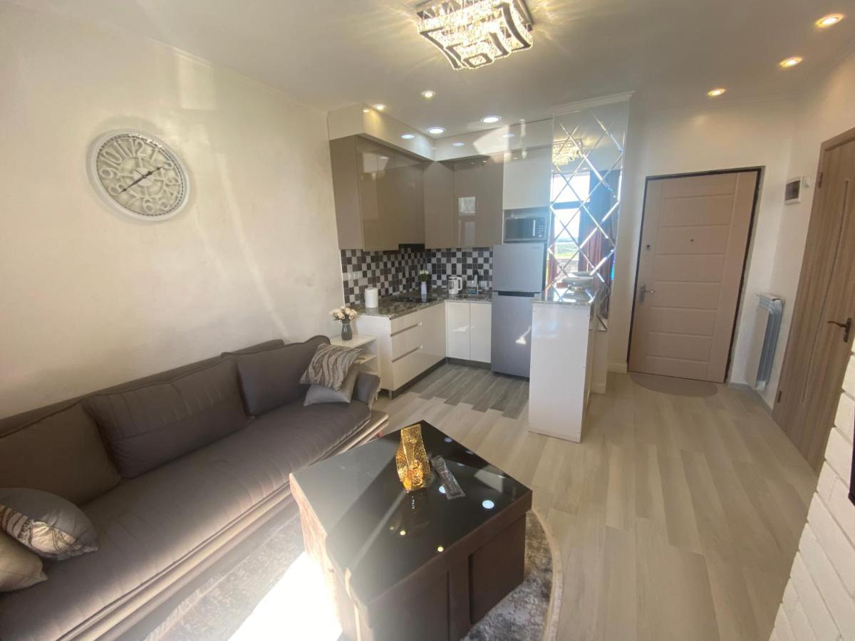 Jasmine Apartment In New Bulvar Batumi Eksteriør bilde