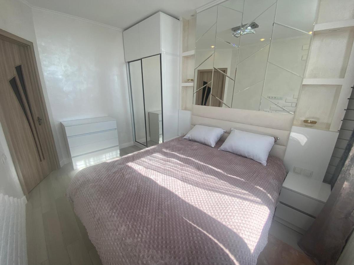 Jasmine Apartment In New Bulvar Batumi Eksteriør bilde